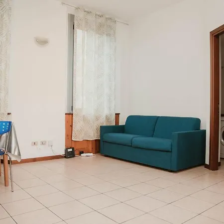 Cozy Retreat In Plinio Street *